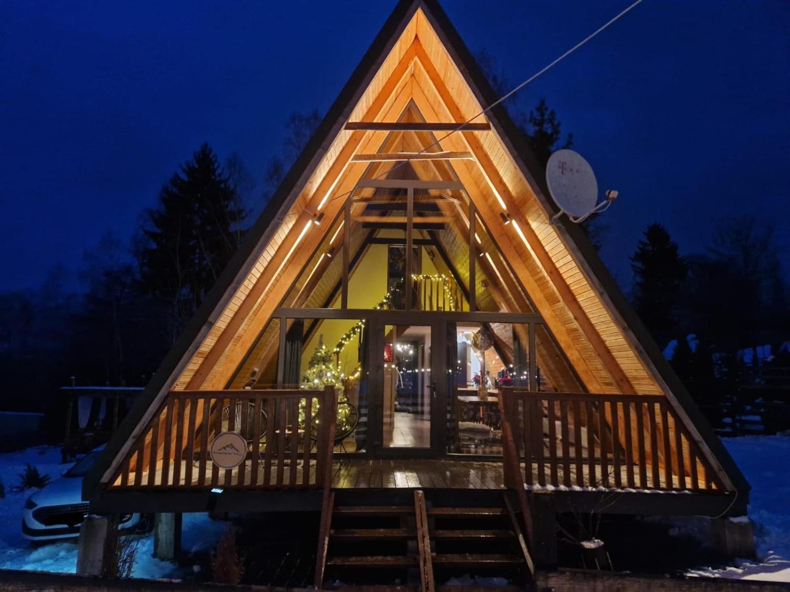 Harmony Villa Lupeni Straja 外观 照片