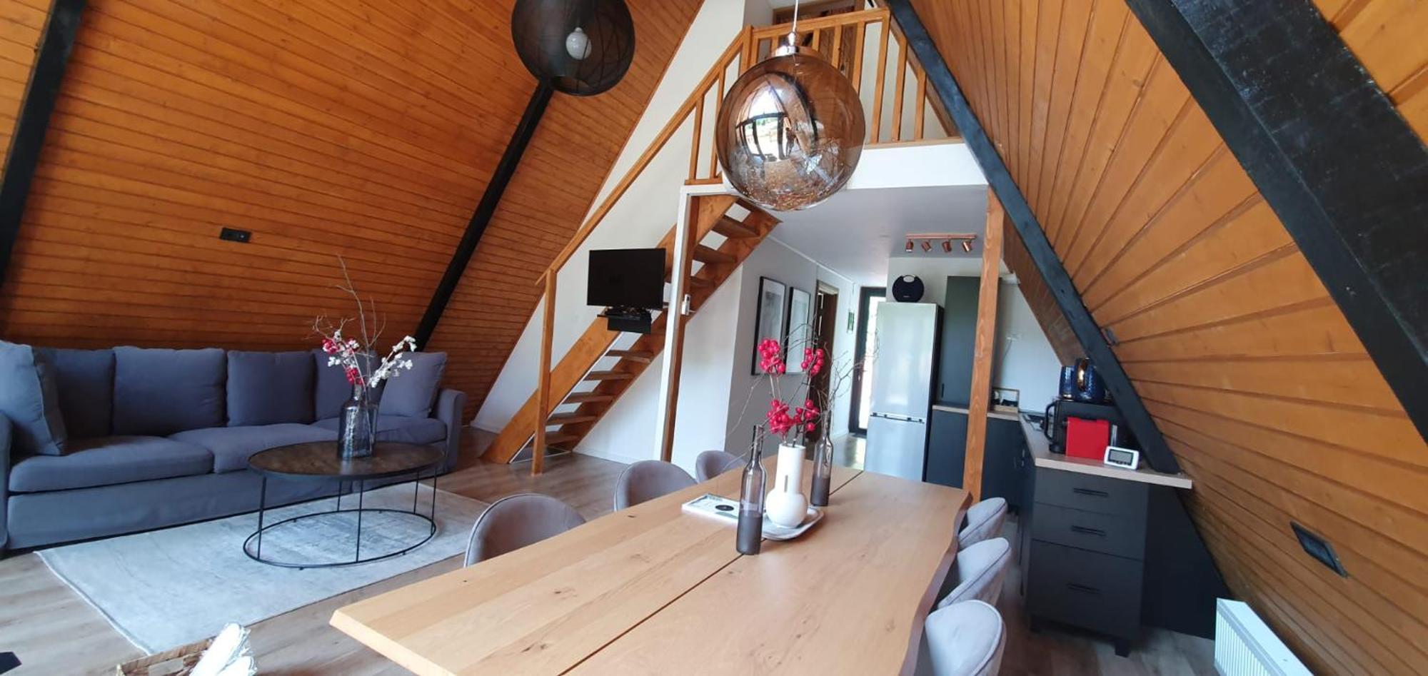 Harmony Villa Lupeni Straja 外观 照片