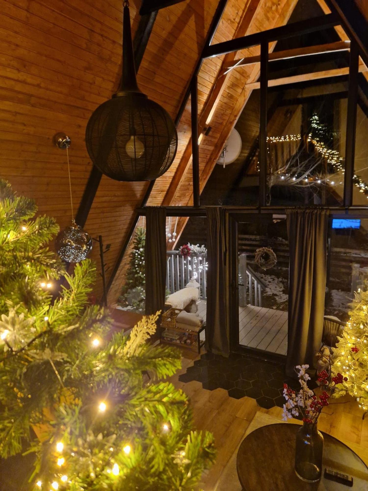Harmony Villa Lupeni Straja 外观 照片